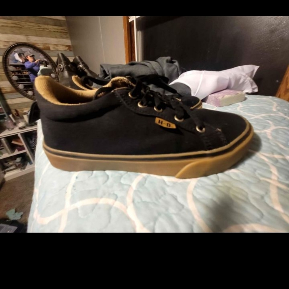 Womens Harley Davidson converse